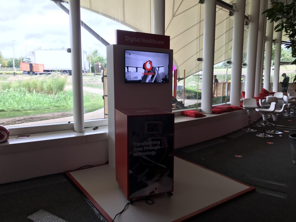 Vodafone exhibition launch of 5G